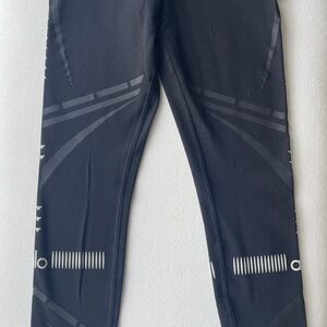 Alo Leggings